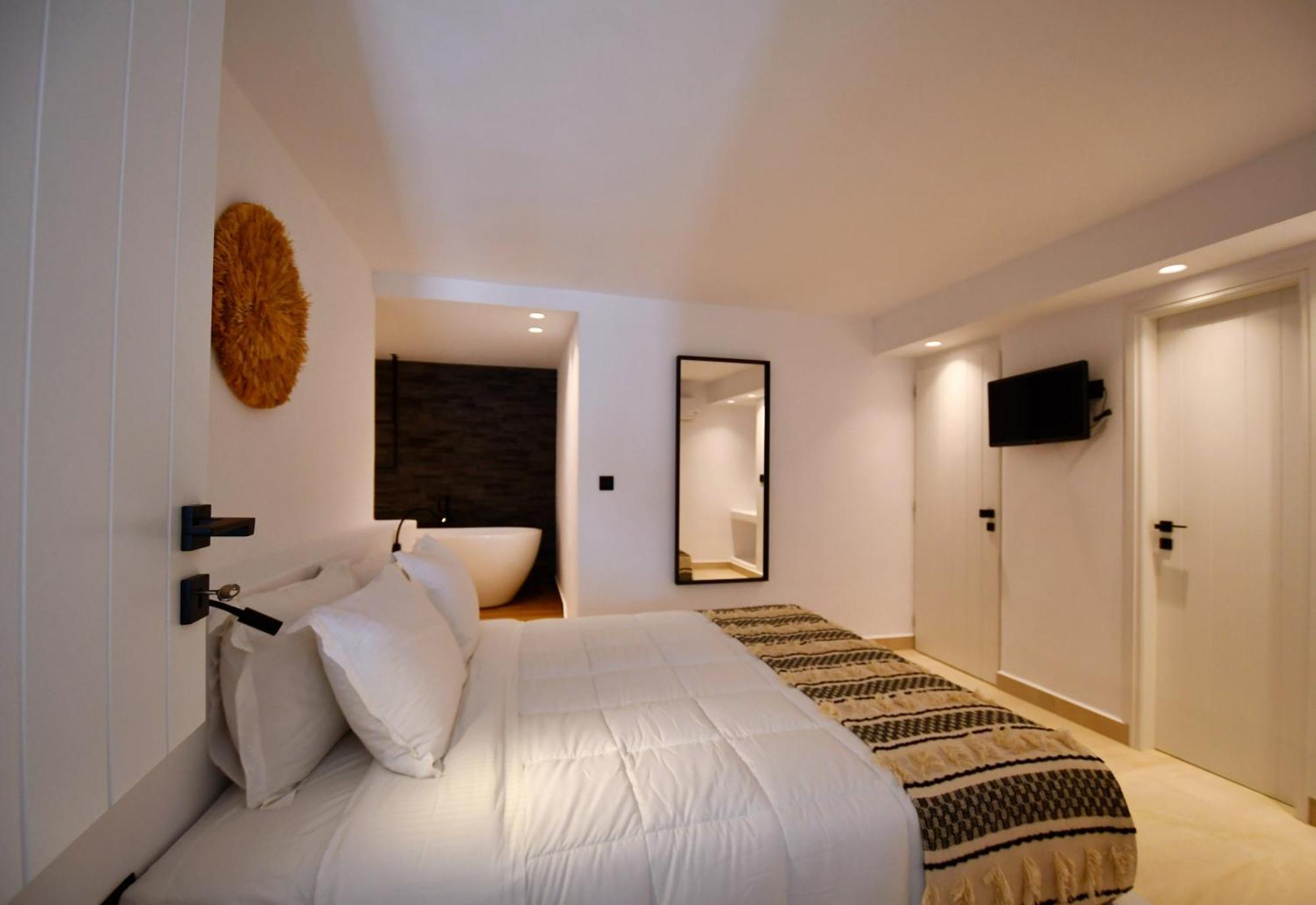 Oikies Apartman Náusza Kültér fotó